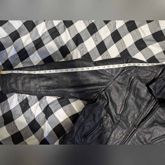 Vintage Black Leather Riding Jacket - Picture 9 of 10